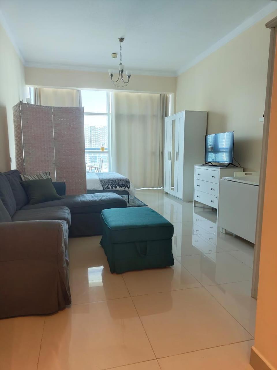 Studio In The Heart Of Sports City -Great View & Amenities! Dubai Exterior foto